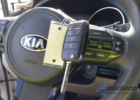 2016 Kia Sedona Lx from USA, damaged, VIN KNDMB5C15G6199194